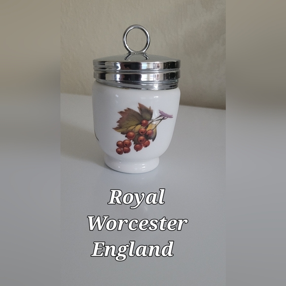 Egg Coddler Set of 2 ROYAL WORCESTER Porcelain ENGLAND Evesham Vale Pattern - Picture 5 of 12